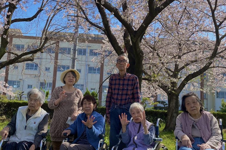 ABOUTUS安心福祉の会 _i