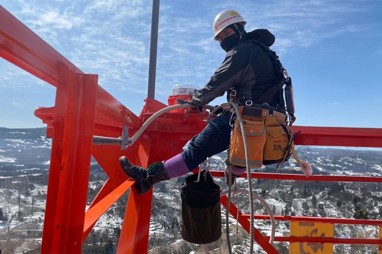 寺澤社長_プラスアイ